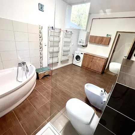 Wilkasy- Gizycko Przestronny Nad Jeziorem Tajty - 120 M2 Tylko Dla Ciebie Wilkasy